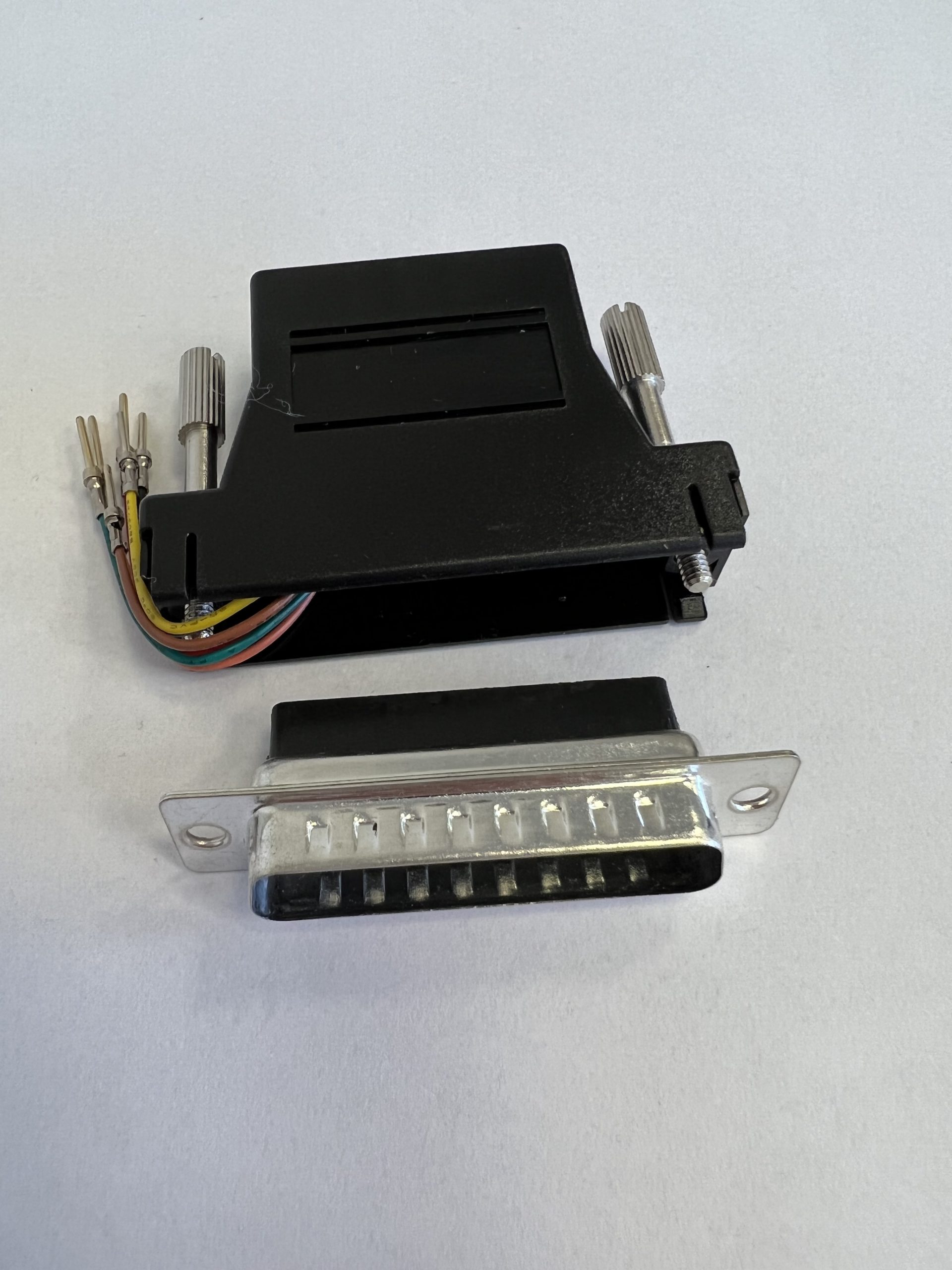 Unshielded RJ12 to Sub D Modular Adaptor kits, equipped with male connectors